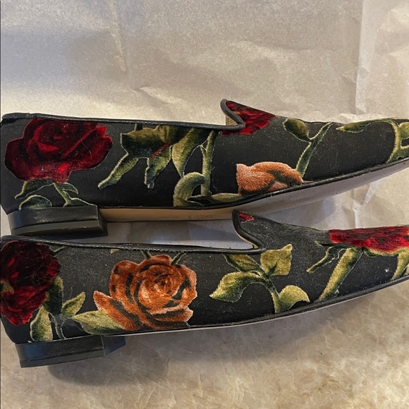Floral Embroidered Velvet Loafers 11 - Picture 6 of 7